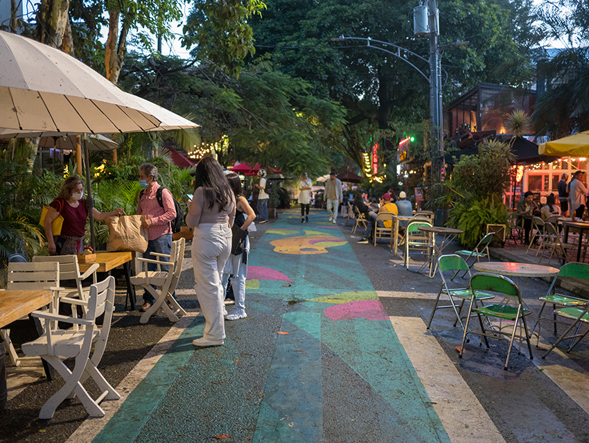 Guide francophone bogota tour offre duo medellin bogota el Poblado