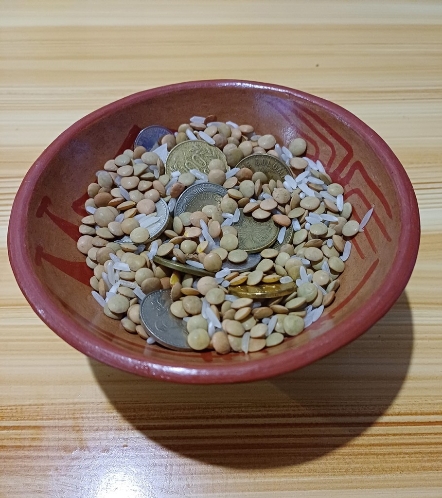 Guide francophone bogota tour traditions nouvelles années : les lentilles