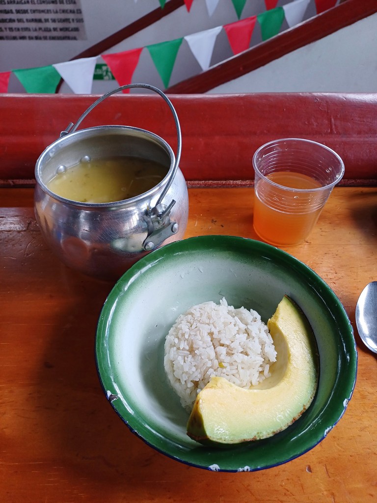 Visite guidée de Bogota, de la Candelaria et de Santa Fe en Francais. Pause déjeuner