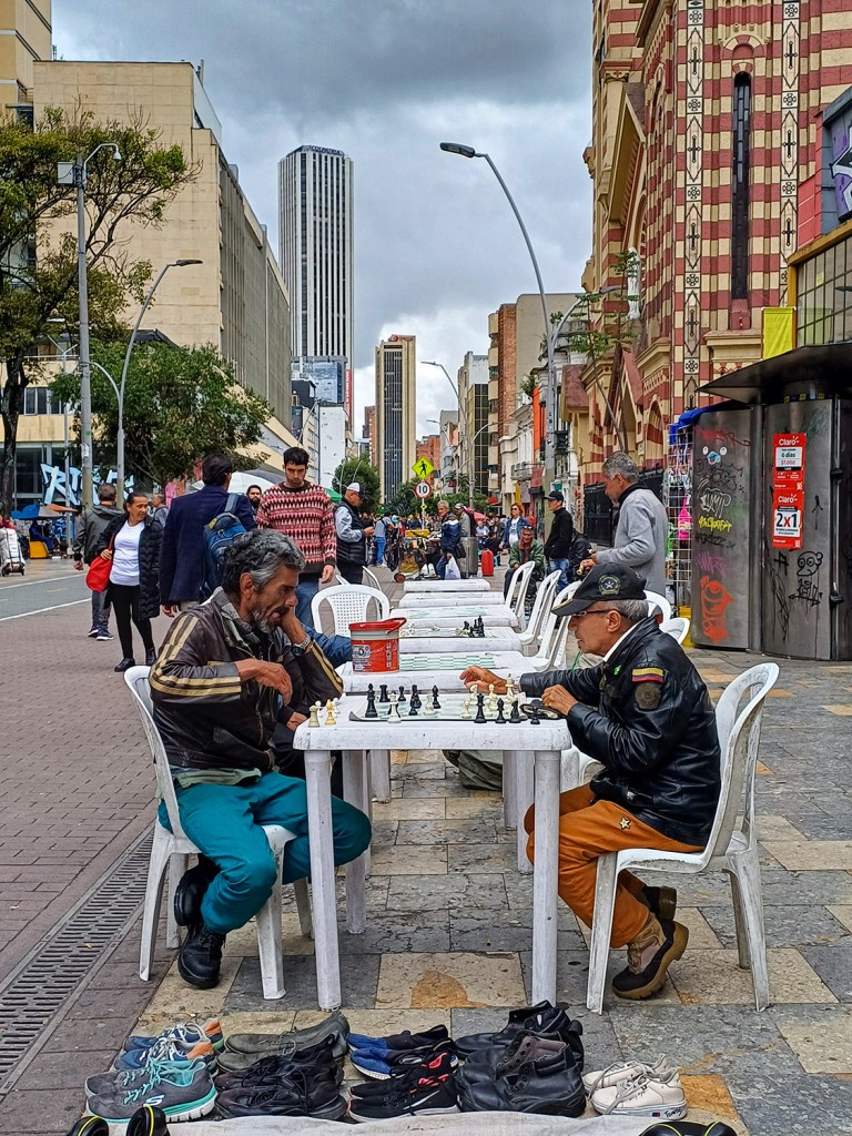 Guide francophone bogota tour 2 jours capitale colombie Guide francophone bogota tour 2 jours capitale colombie