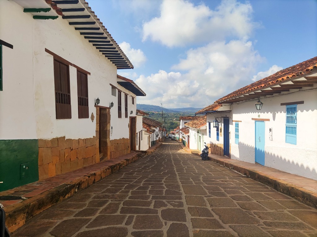 Guide francophone bogota : quelles formalitées pour entrer en Colombie, quelles demarches ? Le chekmig ? Baricha