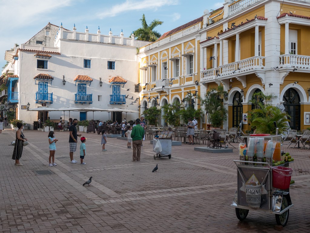 Guide francophone bogota : quelles formalitées pour entrer en Colombie, quelles demarches ? Le chekmig ? Photo Cartagena